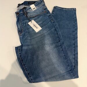 Judy Blue Women's Boyfriend Jeans in Blue